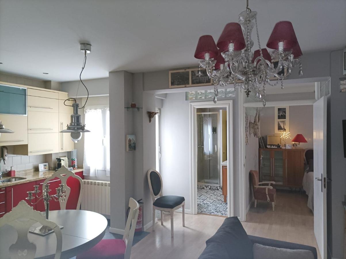 Apartamento San Quirce - Centrico Y Reformado- Wifi Y Netflix 巴利亚多利德 外观 照片
